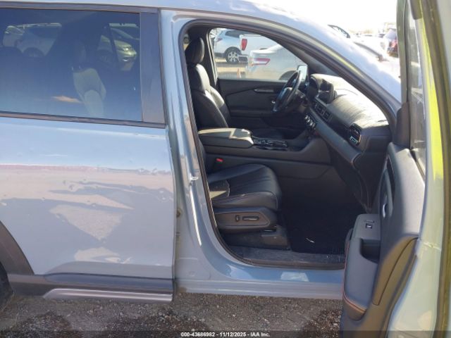 2023 HONDA PILOT 5FNYG1H65PB000245 Photo 4