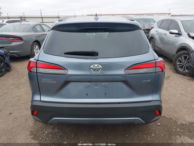 Toyota Corolla Cross Xle 2023 7MUDAAAG5PV071448 Image 16