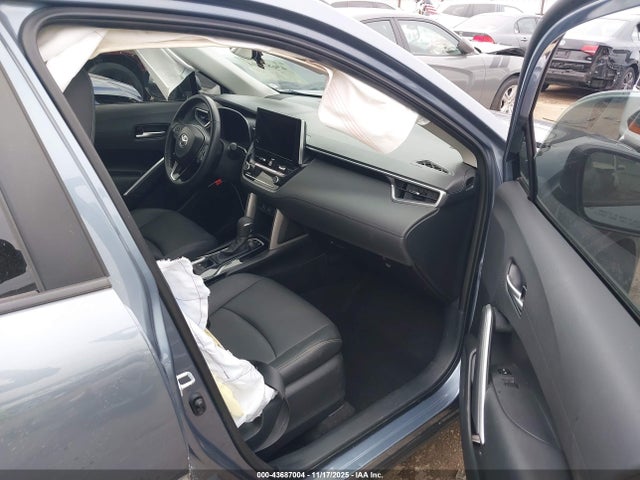 Toyota Corolla Cross Xle 2023 7MUDAAAG5PV071448 Image 5