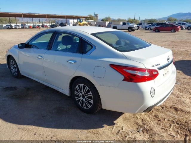2016 NISSAN ALTIMA 1N4AL3AP9GC261098 Photo 2