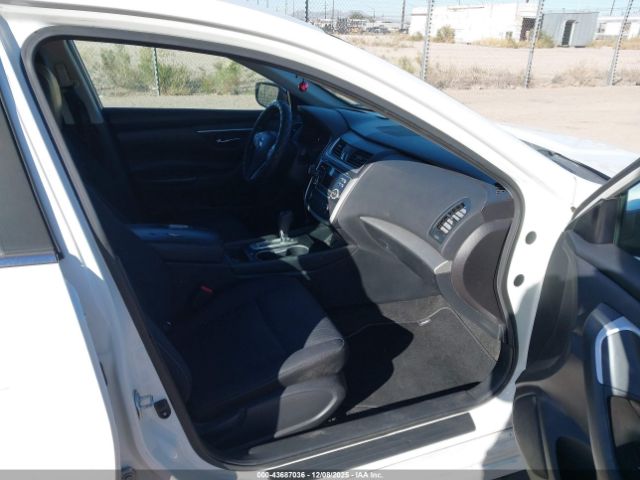 2016 NISSAN ALTIMA 1N4AL3AP9GC261098 Photo 4
