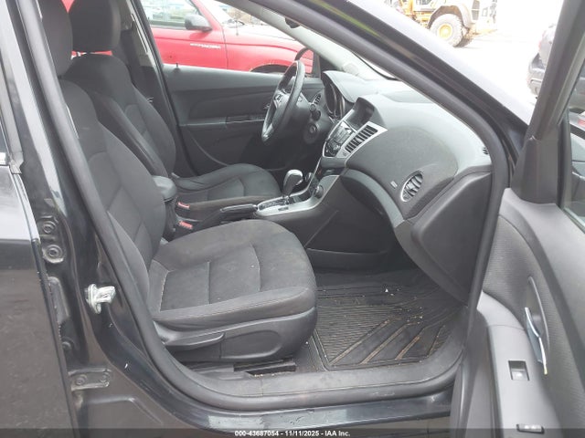 43687054 :رقم المزاد ، 1G1PC5SB0F7236707 vin ، 2015 Chevrolet Cruze 1lt Auto مزاد بيع