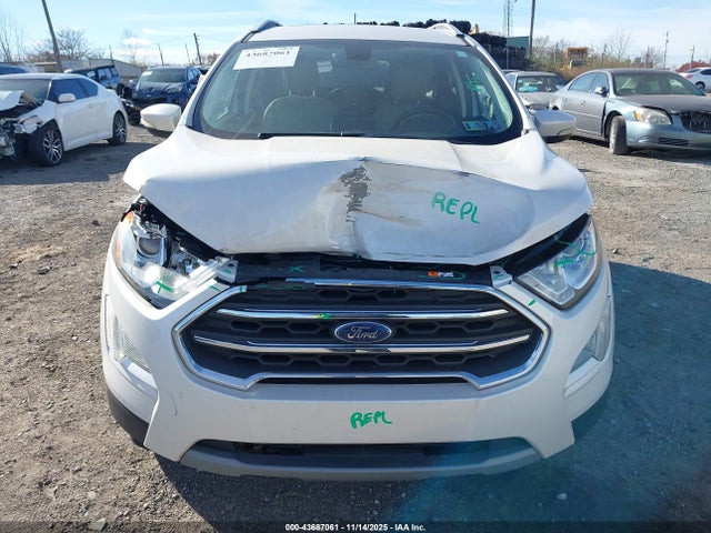 MAJ6P1WL0JC193995 Ford Ecosport Titanium
