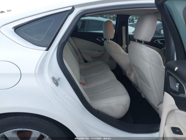 2015 CHRYSLER 200 1C3CCCAB3FN627443 Photo 7