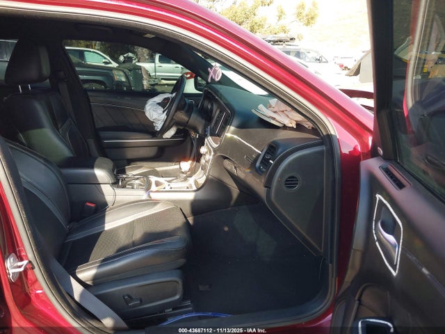 2C3CDXBG1NH183730 Dodge Charger Sxt Rwd