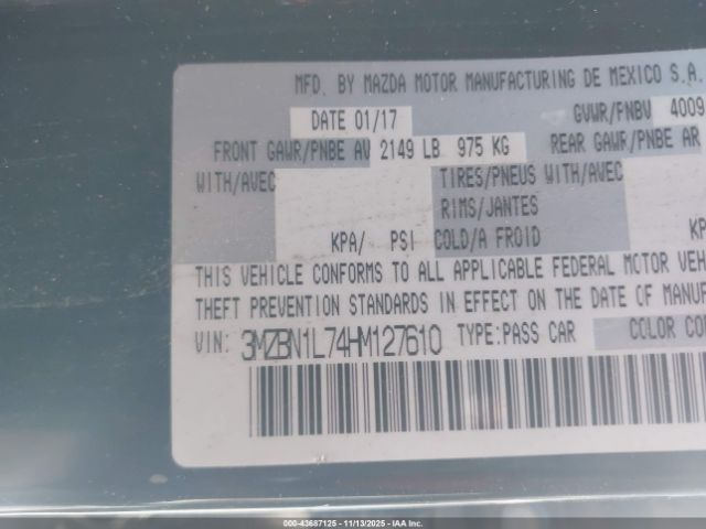 2017 MAZDA MAZDA3 3MZBN1L74HM127610 Photo 8