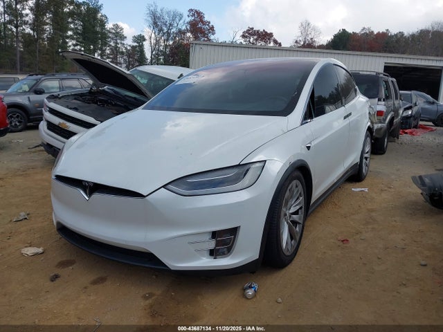 2017 TESLA MODEL X 5YJXCDE21HF044738 Photo 1