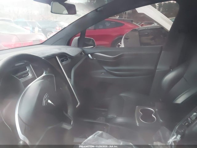 2017 TESLA MODEL X 5YJXCDE21HF044738 Photo 6