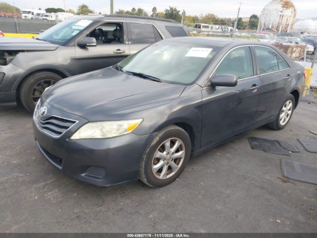 2011 TOYOTA CAMRY 4T1BF3EK7BU652947 Photo 1