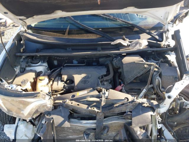 2018 TOYOTA RAV4 2T3RFREVXJW763817 Photo 9