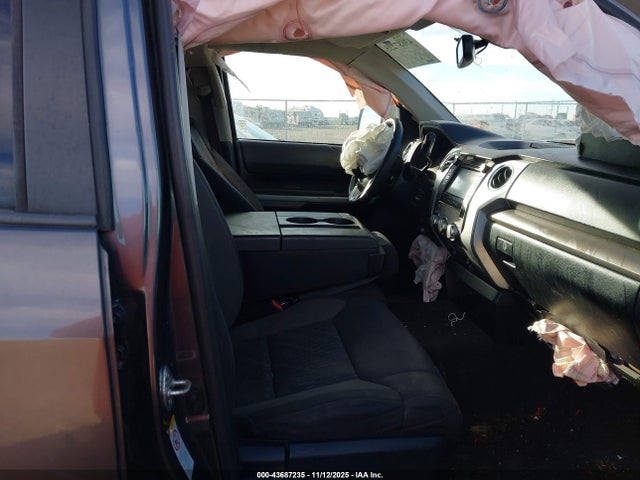5TFRM5F11KX134681 Toyota Tundra Sr5 4.6l V8