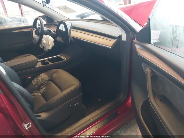 Aukcja sprzedaży 2025 Tesla Model Y Long Range Dual Motor All-wheel Drive, vin: 7SAYGDEE6SF237450, numer aukcji: 43687239