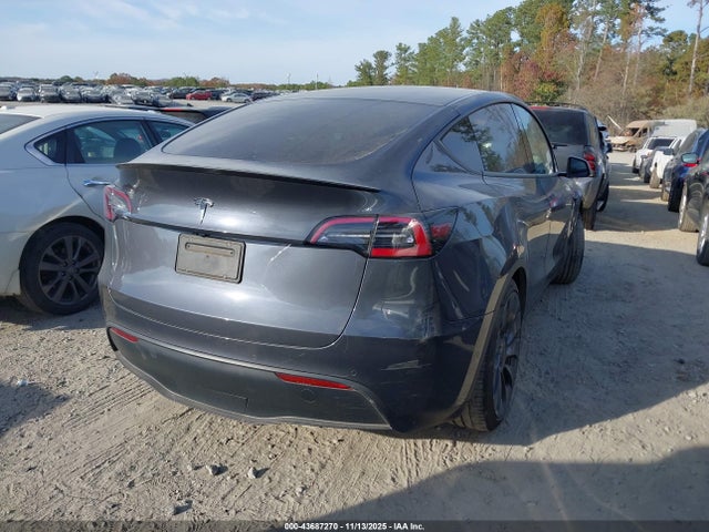 2020 TESLA MODEL Y 5YJYGDEFXLF013976 Photo 3