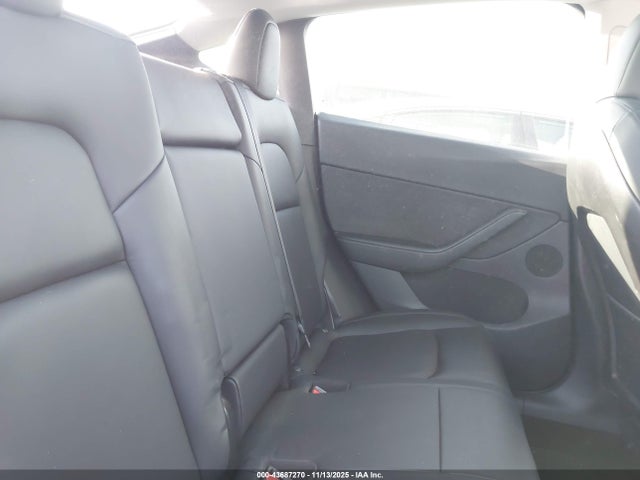 2020 TESLA MODEL Y 5YJYGDEFXLF013976 Photo 7