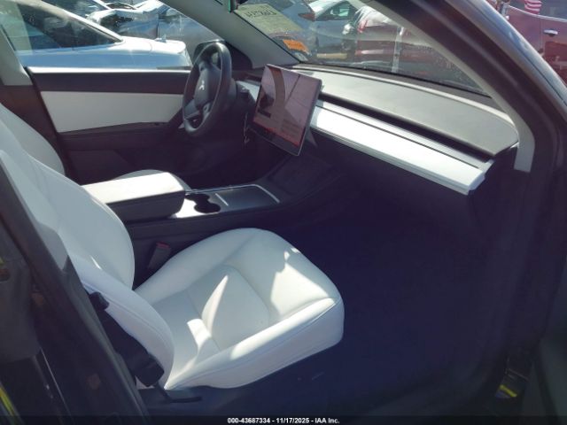 2022 TESLA MODEL Y 7SAYGDEF1NF392999 Photo 4