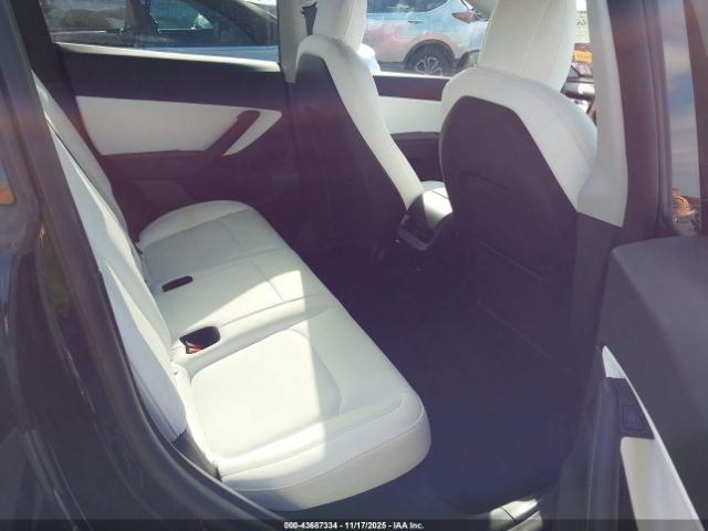 2022 TESLA MODEL Y 7SAYGDEF1NF392999 Photo 7
