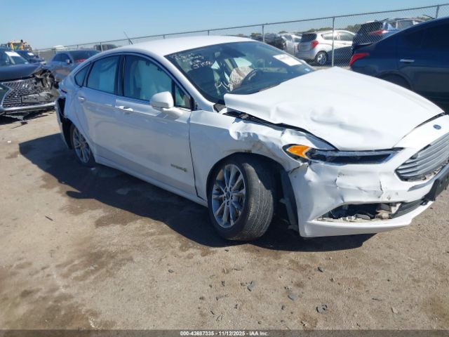 2017 FORD FUSION HYBRID 3FA6P0LU3HR359610