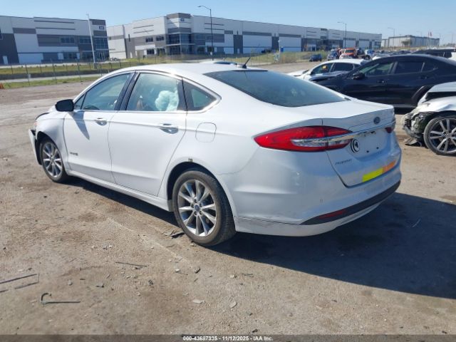 2017 FORD FUSION HYBRID 3FA6P0LU3HR359610 Photo 2