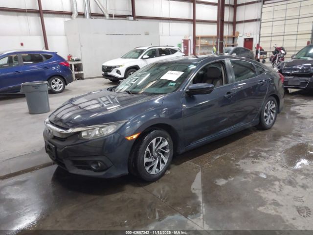 2018 HONDA CIVIC 2HGFC2F7XJH511358 Photo 1