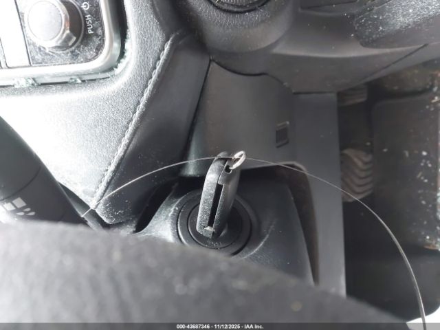 2022 NISSAN VERSA 3N1CN8DV9NL827043 Photo 10