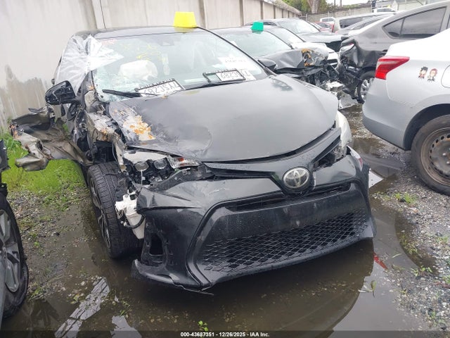 43687351 :رقم المزاد ، 5YFBURHE9HP670195 vin ، 2017 Toyota Corolla Se مزاد بيع