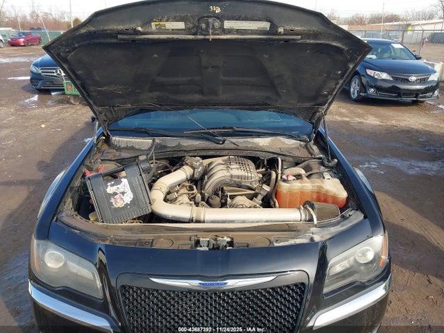 43687392 :رقم المزاد ، 2C3CCABG5EH352258 vin ، 2014 Chrysler 300 S مزاد بيع