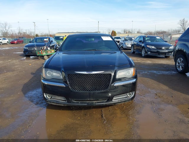 43687392 :رقم المزاد ، 2C3CCABG5EH352258 vin ، 2014 Chrysler 300 S مزاد بيع