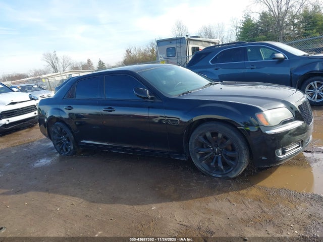 43687392 :رقم المزاد ، 2C3CCABG5EH352258 vin ، 2014 Chrysler 300 S مزاد بيع