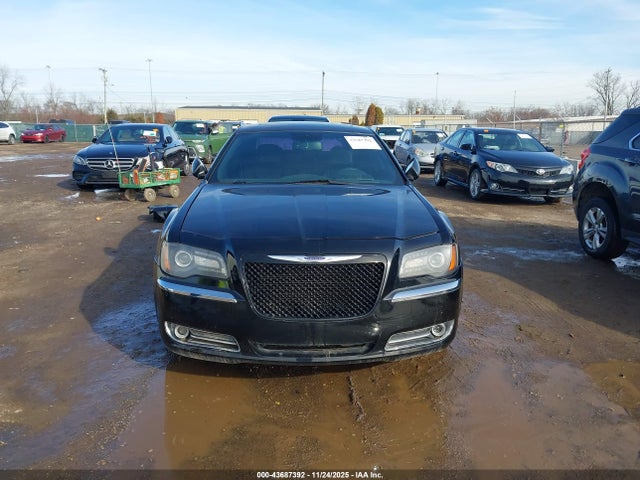 43687392 :رقم المزاد ، 2C3CCABG5EH352258 vin ، 2014 Chrysler 300 S مزاد بيع