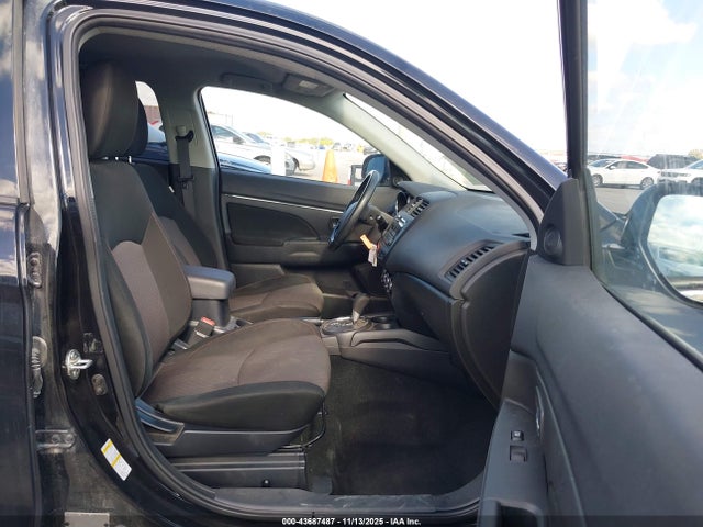 2017 MITSUBISHI OUTLANDER SPORT JA4AP3AUXHZ017909 Photo 4