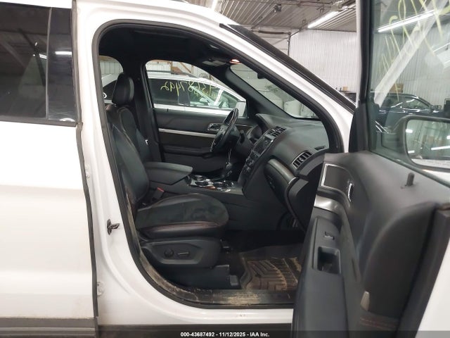 2019 Ford Explorer Xlt მანქანა იყიდება აუქციონზე, vin: 1FM5K8D88KGB04269, აუქციონის ნომერი: 43687492