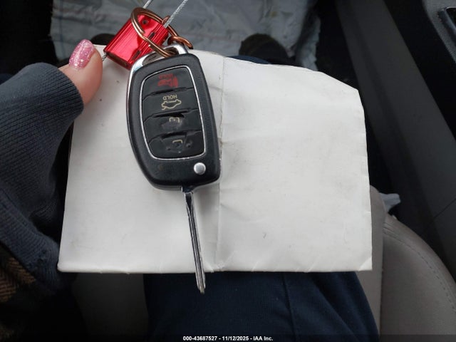 43687527 :رقم المزاد ، 5NPE24AFXHH541016 vin ، 2017 Hyundai Sonata Se مزاد بيع