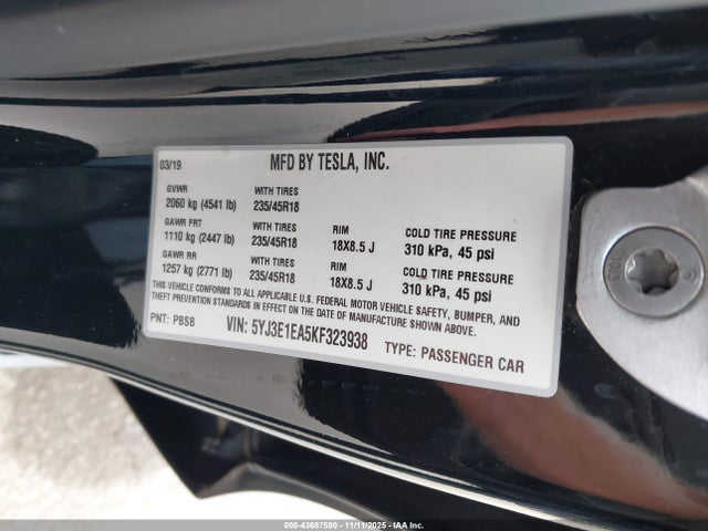2019 TESLA MODEL 3 5YJ3E1EA5KF323938 Photo 8