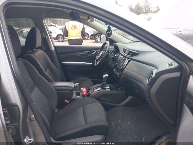 2017 NISSAN ROGUE KNMAT2MV1HP581931 Photo 4