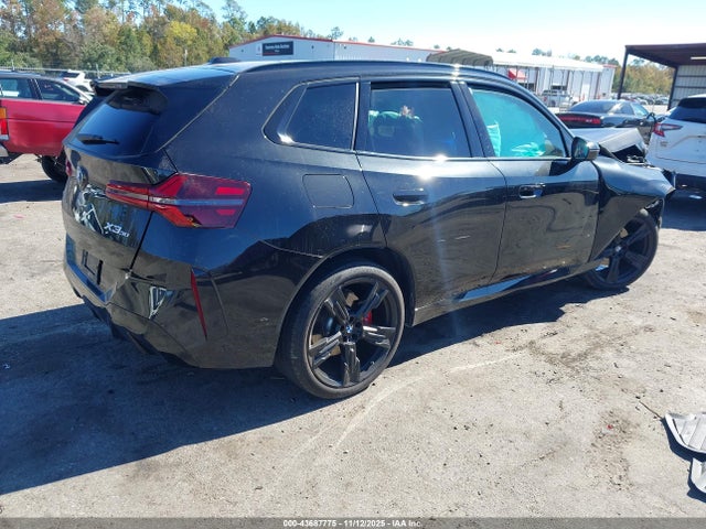 2025 BMW X3 5UX53GP06S9Z73957 Photo 3