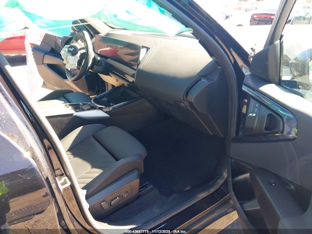 2025 BMW X3 5UX53GP06S9Z73957 Photo 4