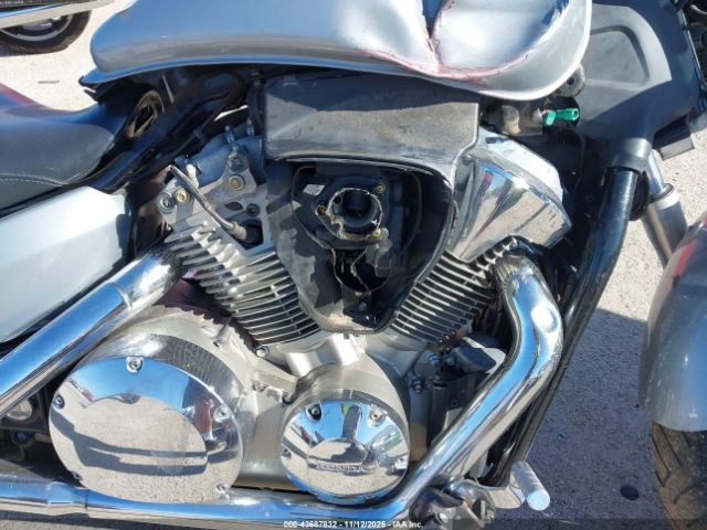 2004 HONDA VTX1300 1HFSC55044A008663 Photo 7