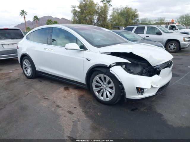 2021 TESLA MODEL X 5YJXCAE25MF321738
