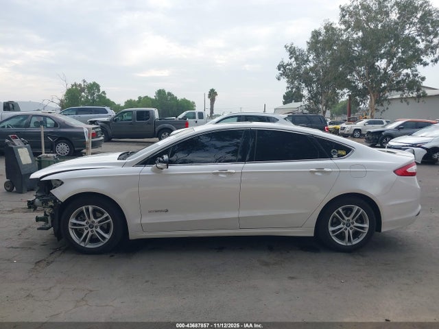 Ford Fusion Hybrid Titanium 2016 3FA6P0RU2GR356364 Image 15