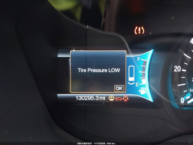 Ford Fusion Hybrid Titanium 2016 3FA6P0RU2GR356364 Image 16