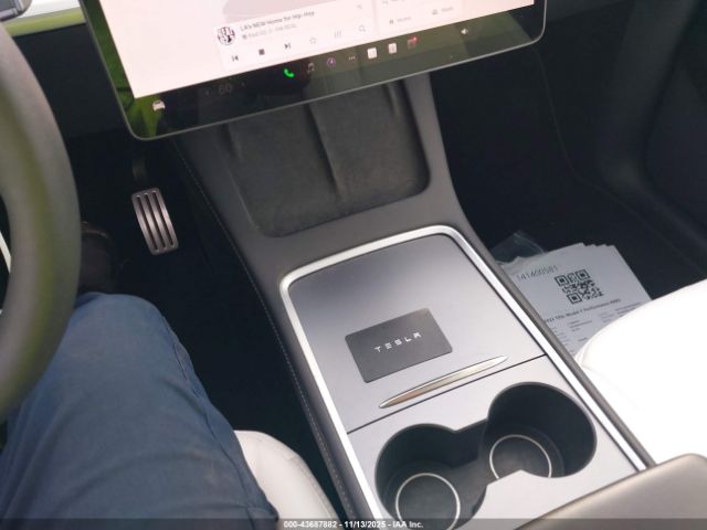 2022 TESLA MODEL Y 7SAYGDEFXNF466744 Photo 10