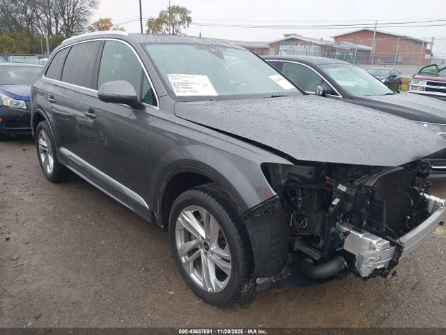 2021 AUDI Q7 WA1AJAF75MD037582 Photo 0