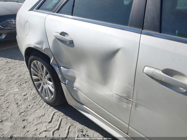 2010 CADILLAC CTS 1G6DJ8EG2A0149193 Photo 5