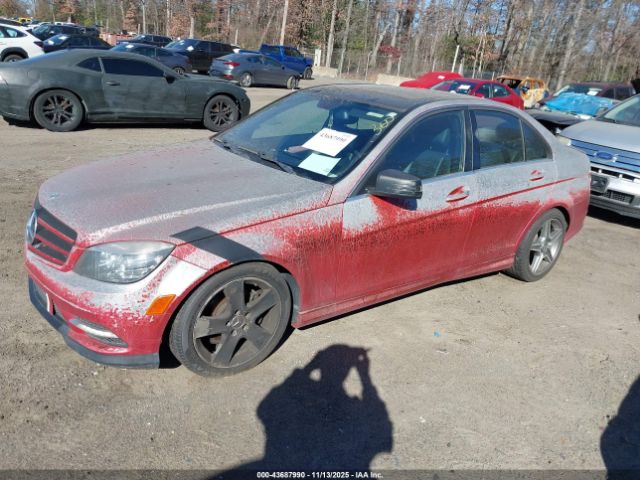 2011 MERCEDES-BENZ C 300 WDDGF5EB3BF631643 Photo 1