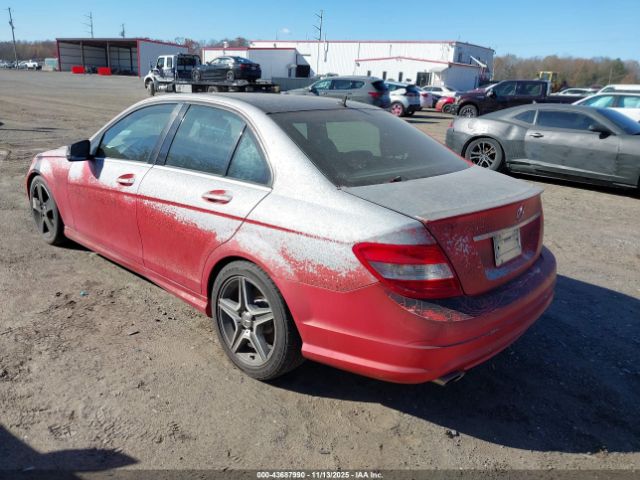 2011 MERCEDES-BENZ C 300 WDDGF5EB3BF631643 Photo 2