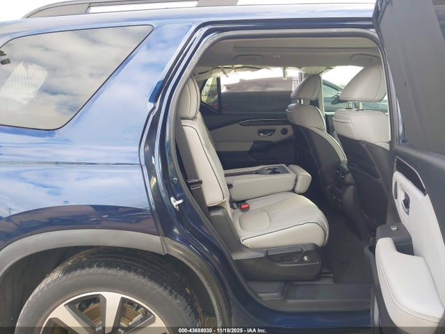 Aukcja sprzedaży 2023 Honda Pilot Awd Elite, vin: 5FNYG1H85PB005365, numer aukcji: 43688030