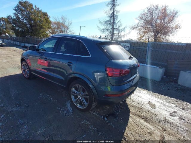 2016 AUDI Q3 WA1GFCFS1GR024217 Photo 2