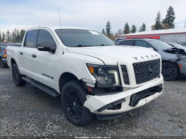 1N6AA1E54JN530260 Nissan TITAN SV