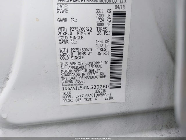 1N6AA1E54JN530260 Nissan TITAN SV