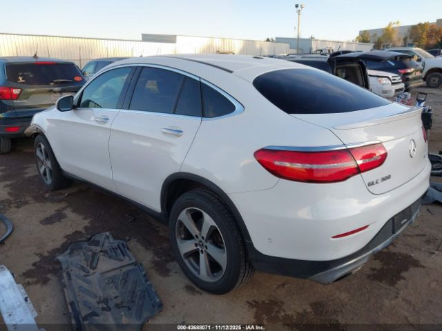 2019 MERCEDES-BENZ GLC 300 COUPE WDC0J4KB0KF581674 Photo 2